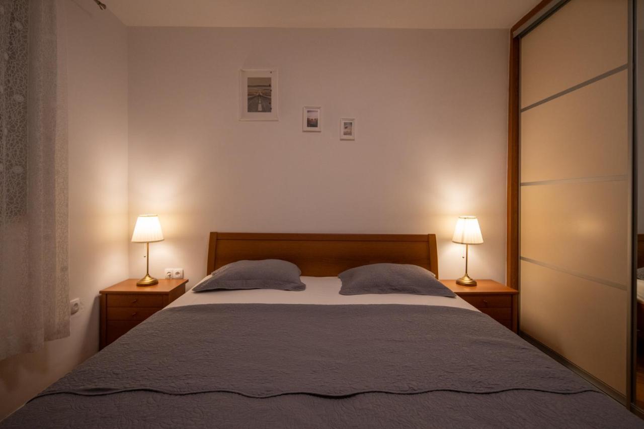 Apartmani Mara Pakoštane 外观 照片