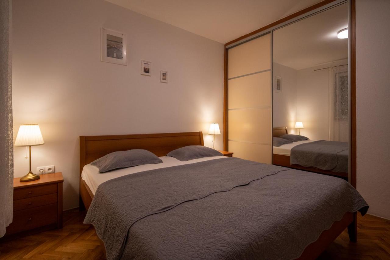 Apartmani Mara Pakoštane 外观 照片