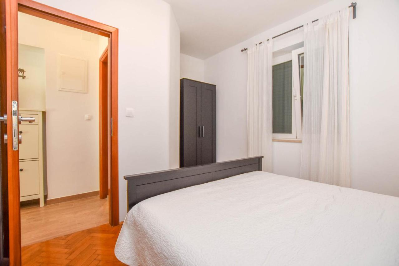 Apartmani Mara Pakoštane 外观 照片